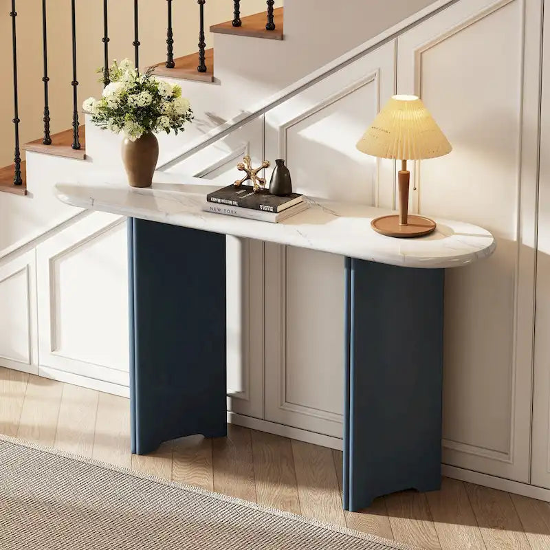 Console étroite imitation marbre avec pieds en bois — Bleu marine et blanc